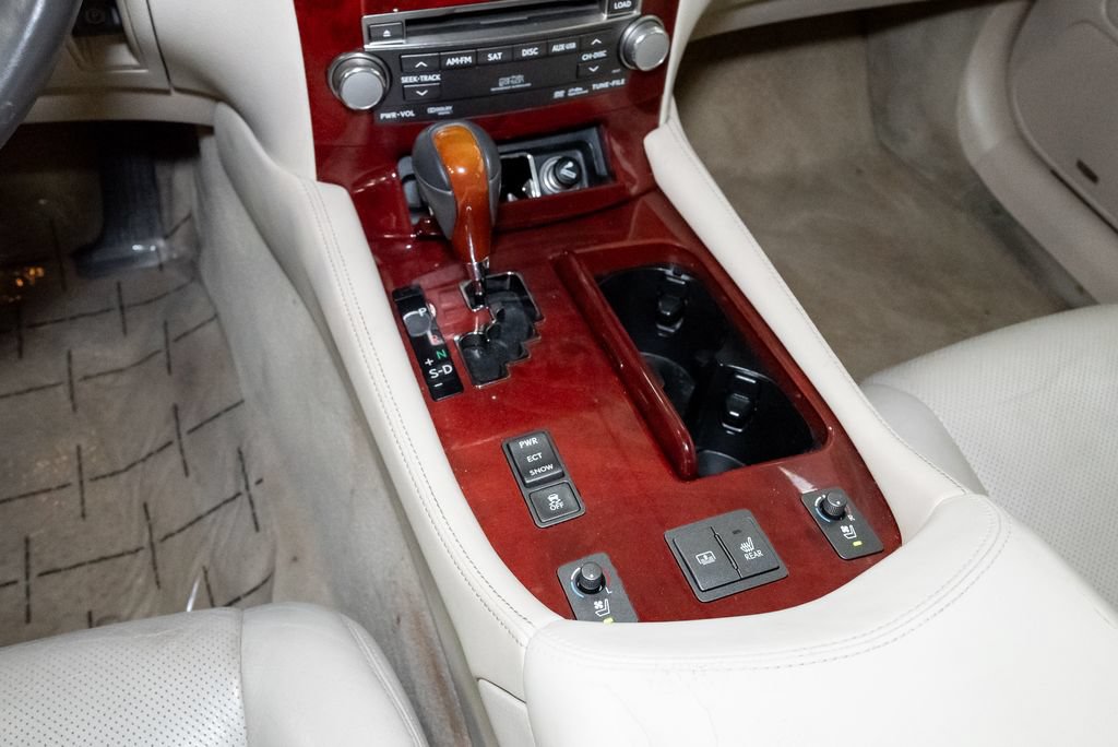 Used 2011 Lexus LS 460 AWD w/ Luxury Value Edition image 20