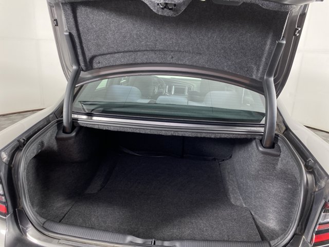 Used 2020 Dodge Charger SXT RWD image 33