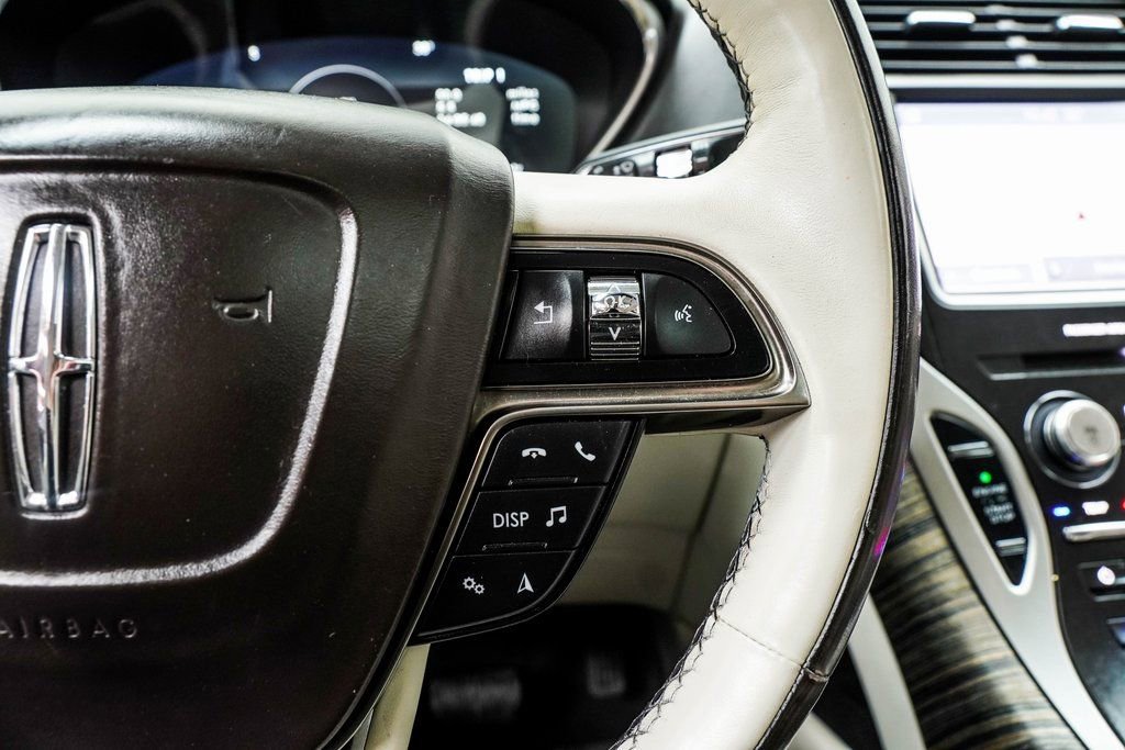 Used 2019 Lincoln Nautilus Black Label image 32