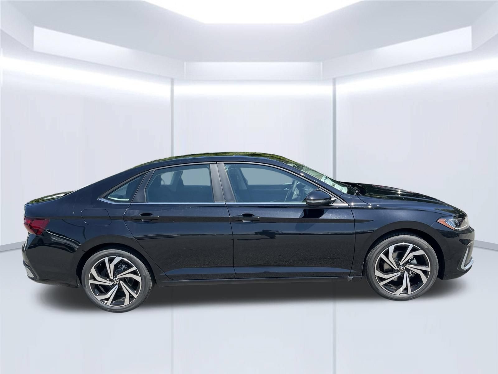 New 2026 Volkswagen Jetta SEL FWD image 4