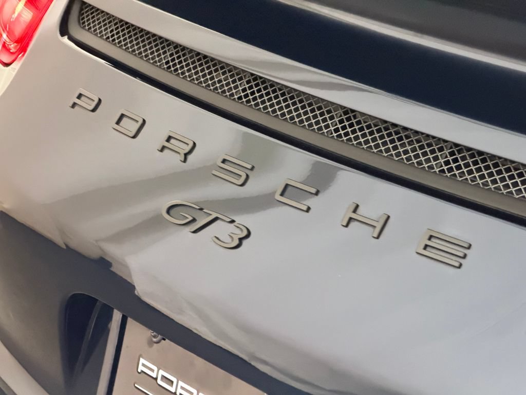Certified 2015 Porsche 911 GT3 RWD image 24