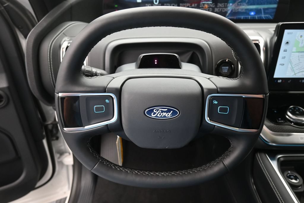 New 2027 Ford Expedition Platinum w/ Stealth Appearance Package AWD/4WD image 6