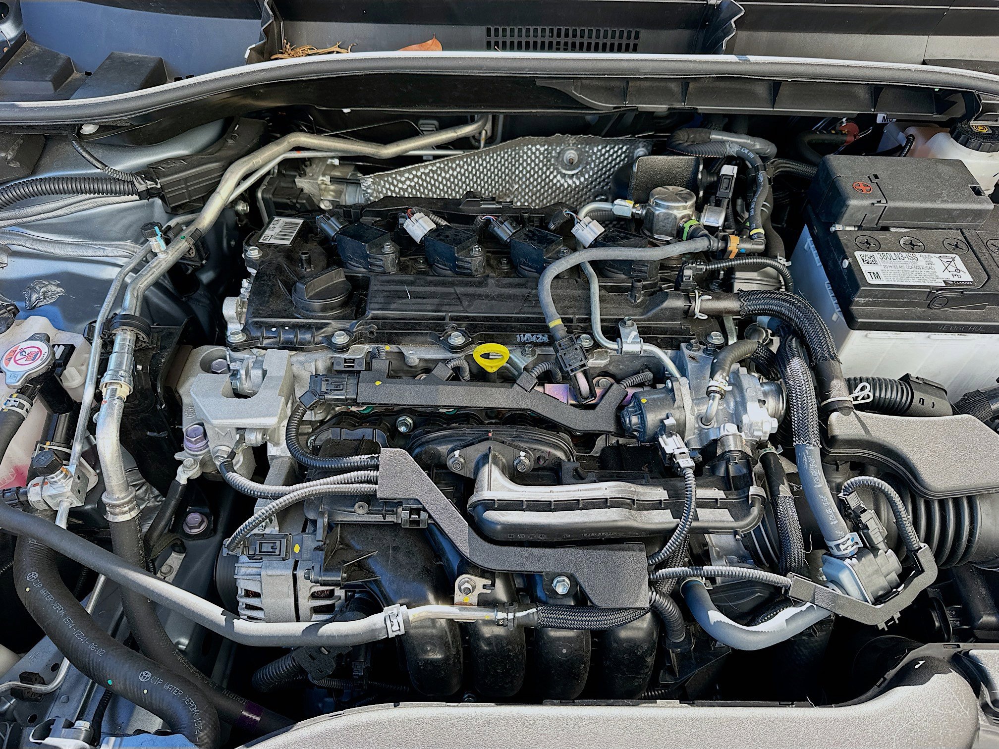 Used 2024 Toyota Corolla Cross XLE w/ Convenience Package image 34