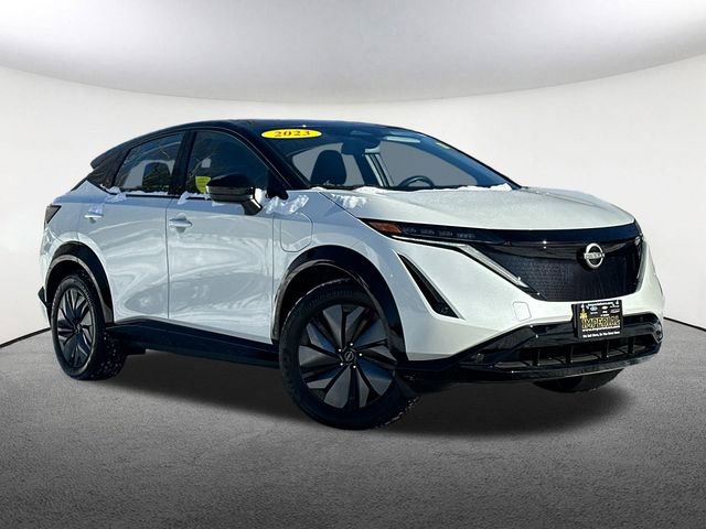 Used 2023 Nissan Ariya AWD image 2