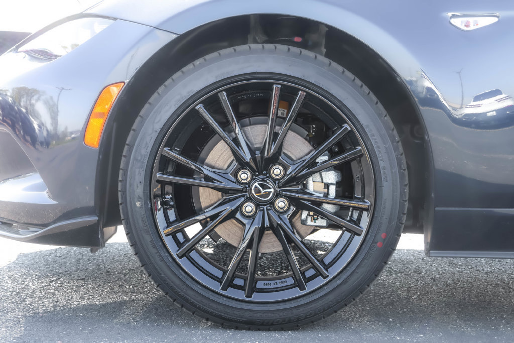 New 2026 MAZDA MX-5 Miata Club w/ Interior Package RWD image 21