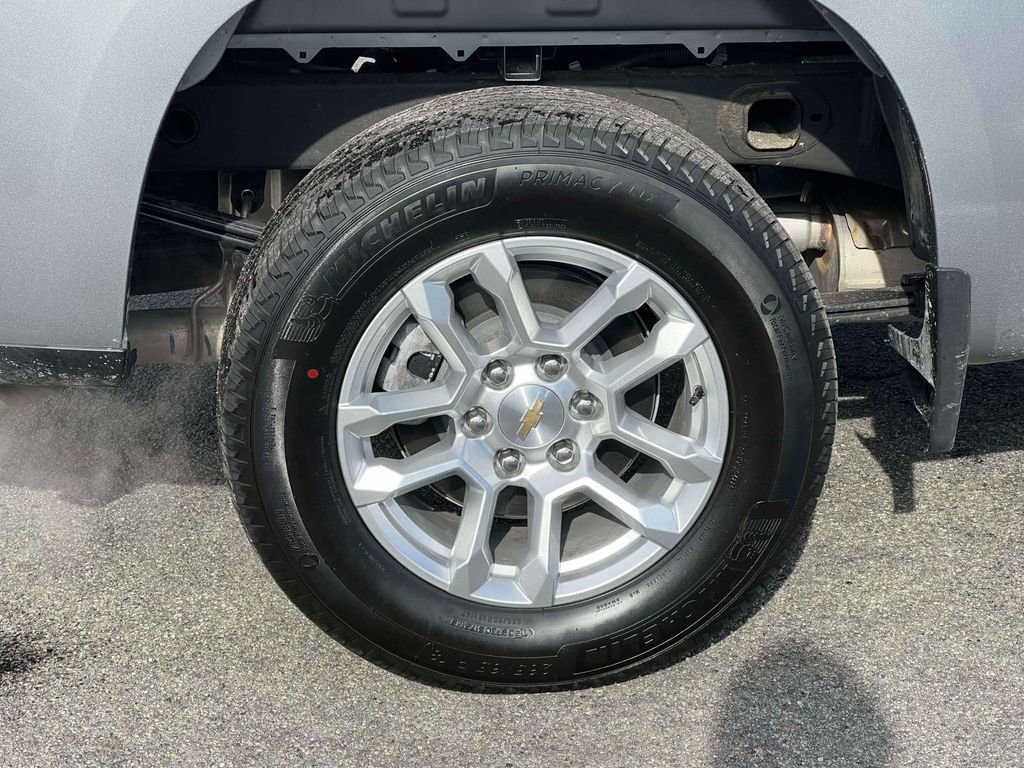 Used 2026 Chevrolet Silverado 1500 LT image 9