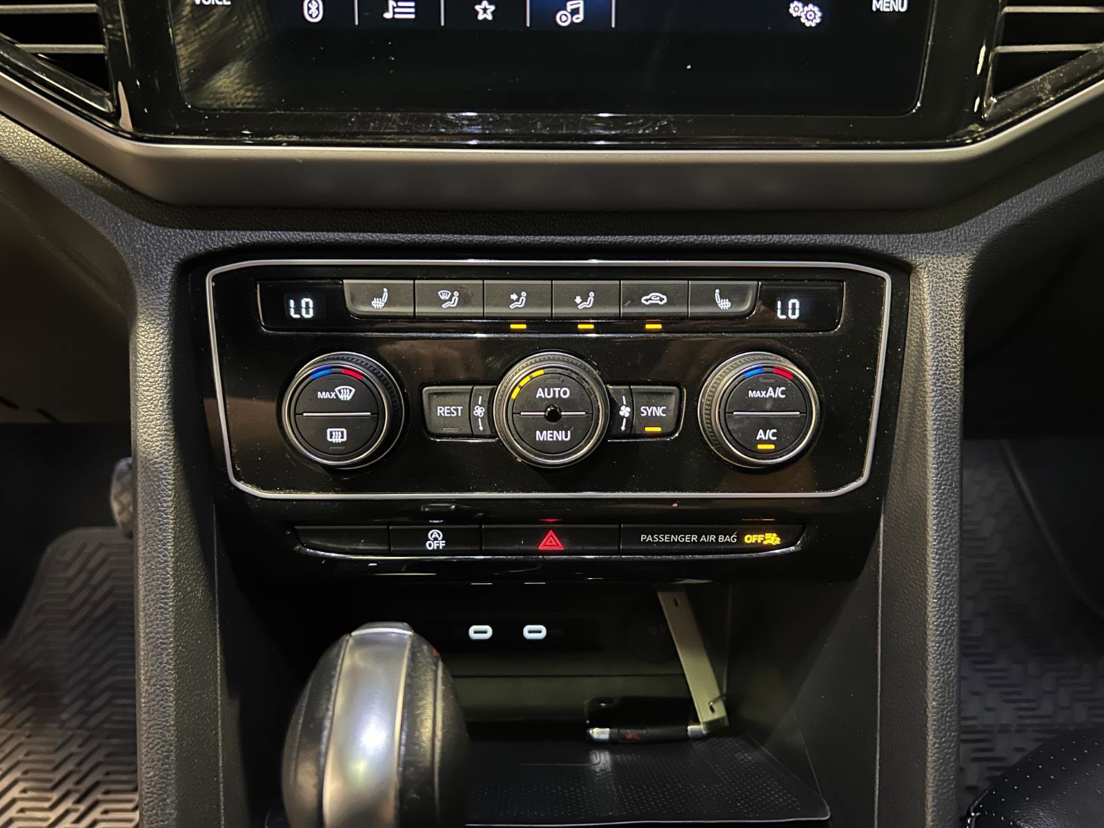 Used 2022 Volkswagen Atlas SE AWD/4WD image 19