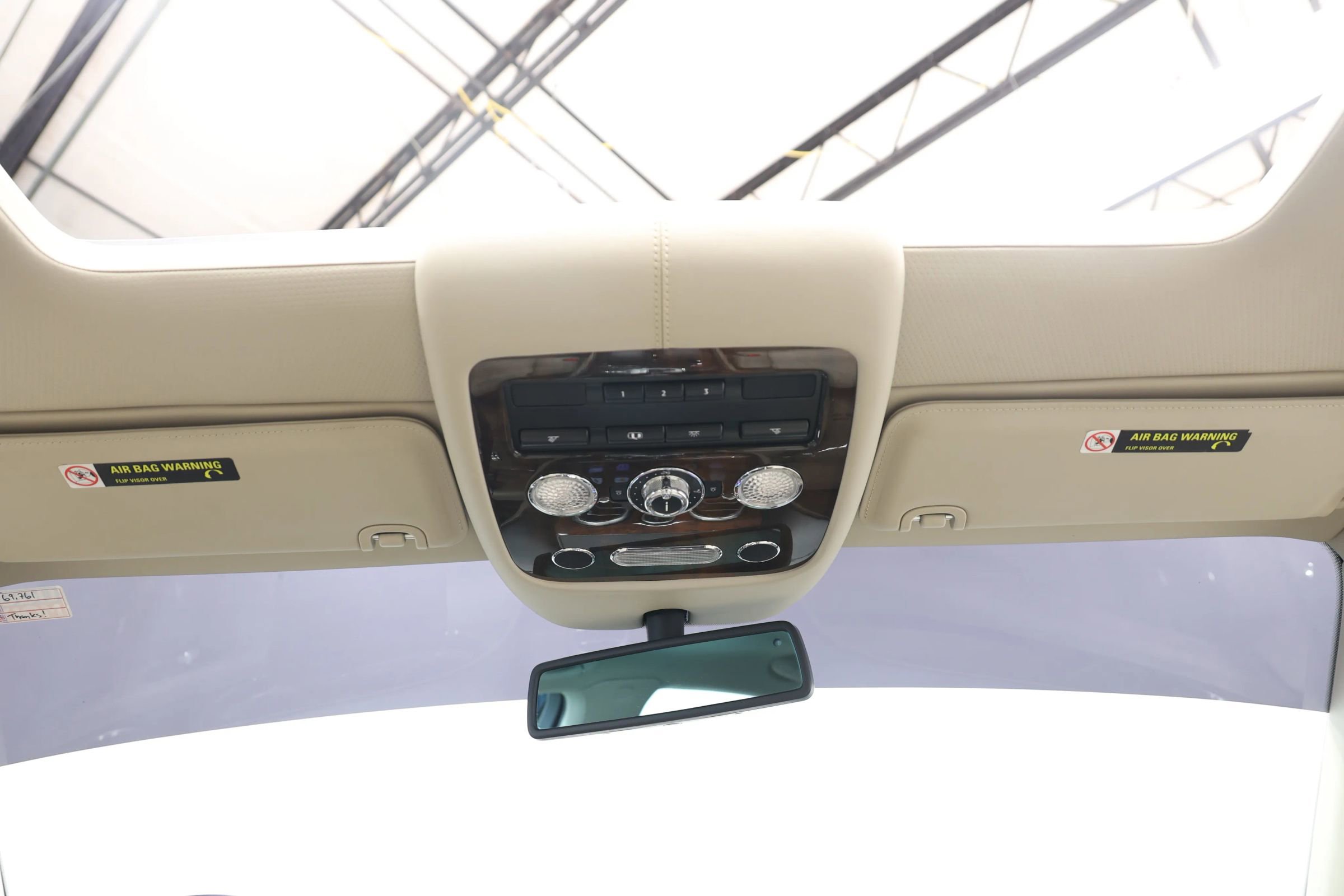 Used 2014 Bentley Flying Spur W12 AWD/4WD image 48