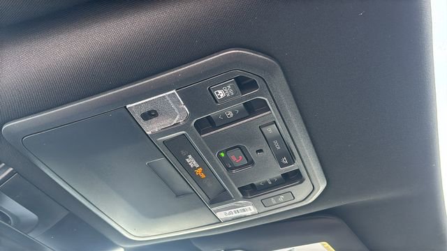 New 2026 Toyota Tundra Platinum w/ TRD Off-Road Package image 25