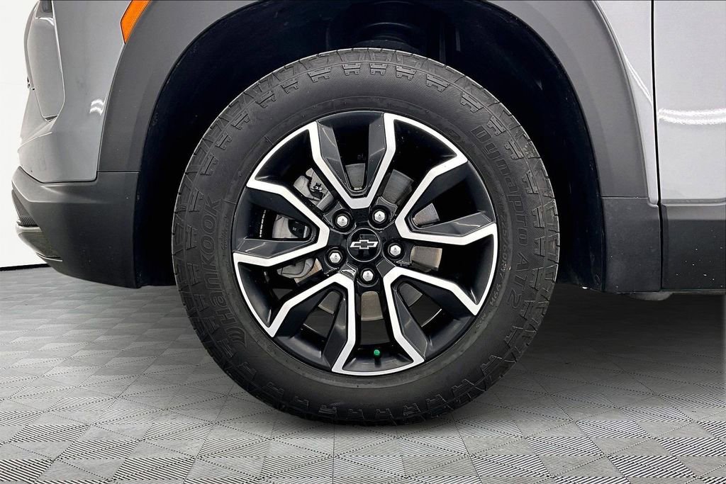 Used 2024 Chevrolet TrailBlazer ACTIV image 9