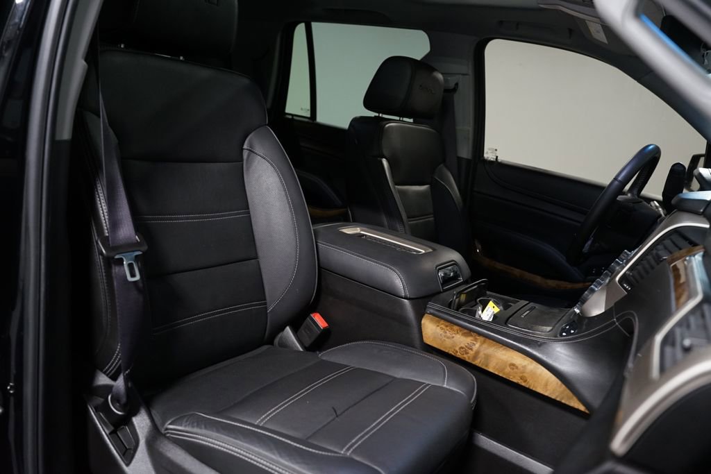 Used 2016 GMC Yukon Denali w/ Open Road Package image 29
