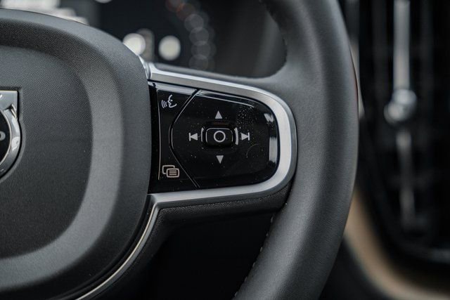 New 2026 Volvo XC60 B5 Plus w/ Protection Package Premier image 29