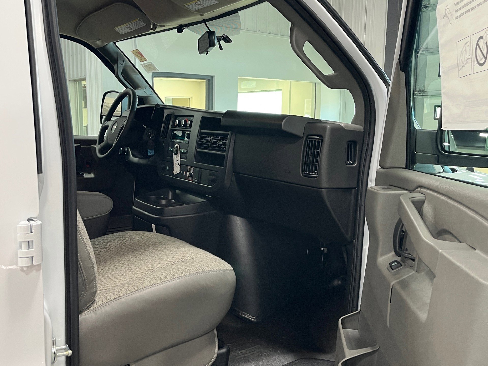 New 2025 GMC Savana 3500 w/ Driver Convenience Package image 10