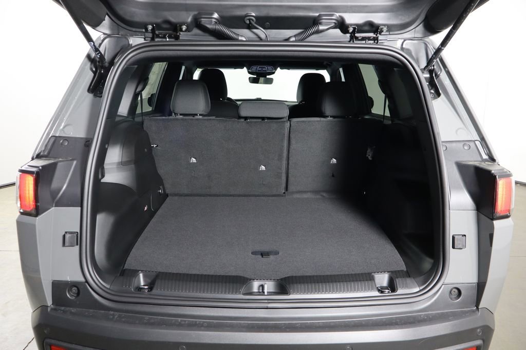 New 2026 Jeep Cherokee Laredo image 18