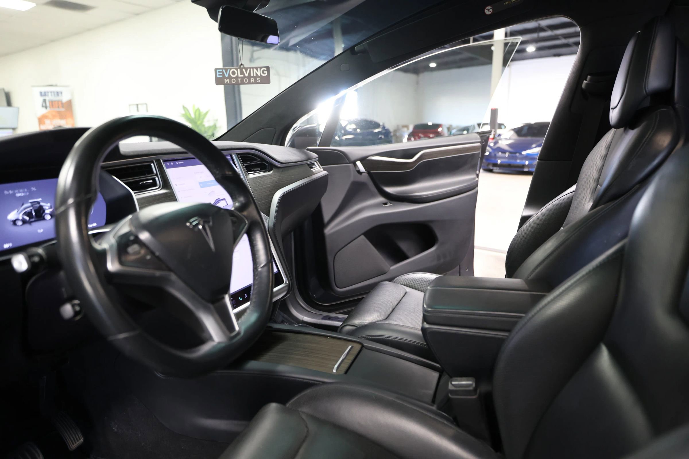 Used 2016 Tesla Model X 90D AWD/4WD image 23