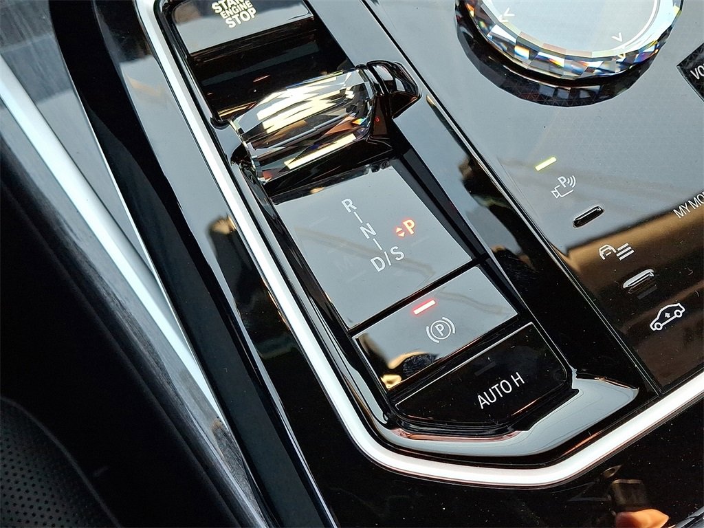 New 2026 BMW 760i xDrive w/ Executive Package image 13