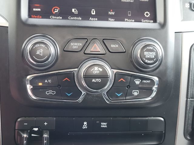 Used 2023 RAM 1500 Classic SLT w/ Trailer & Traction Group AWD/4WD image 14