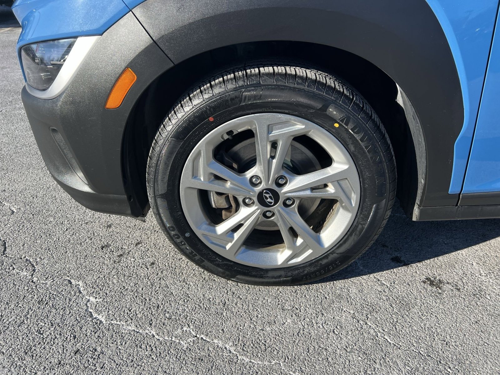 Used 2023 Hyundai Kona SEL image 12