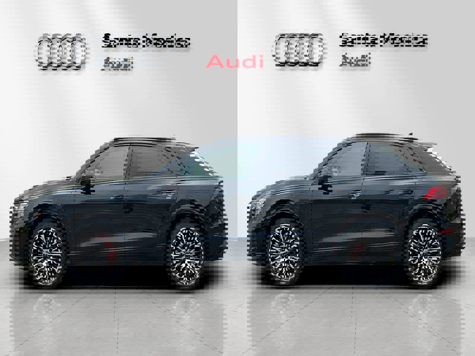 New 2026 Audi SQ8 Prestige image 5