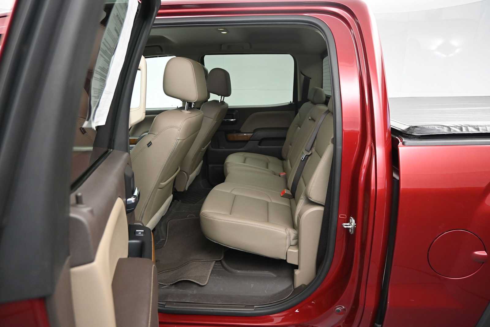 Used 2018 GMC Sierra 1500 SLT AWD/4WD image 8