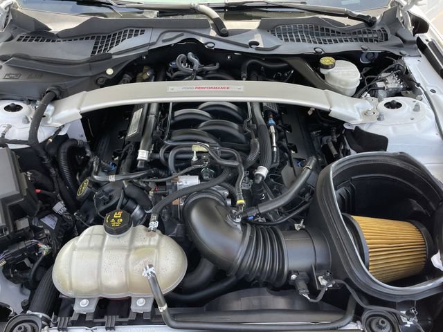 Used 2020 Ford Mustang Shelby GT350 w/ Technology Package image 31