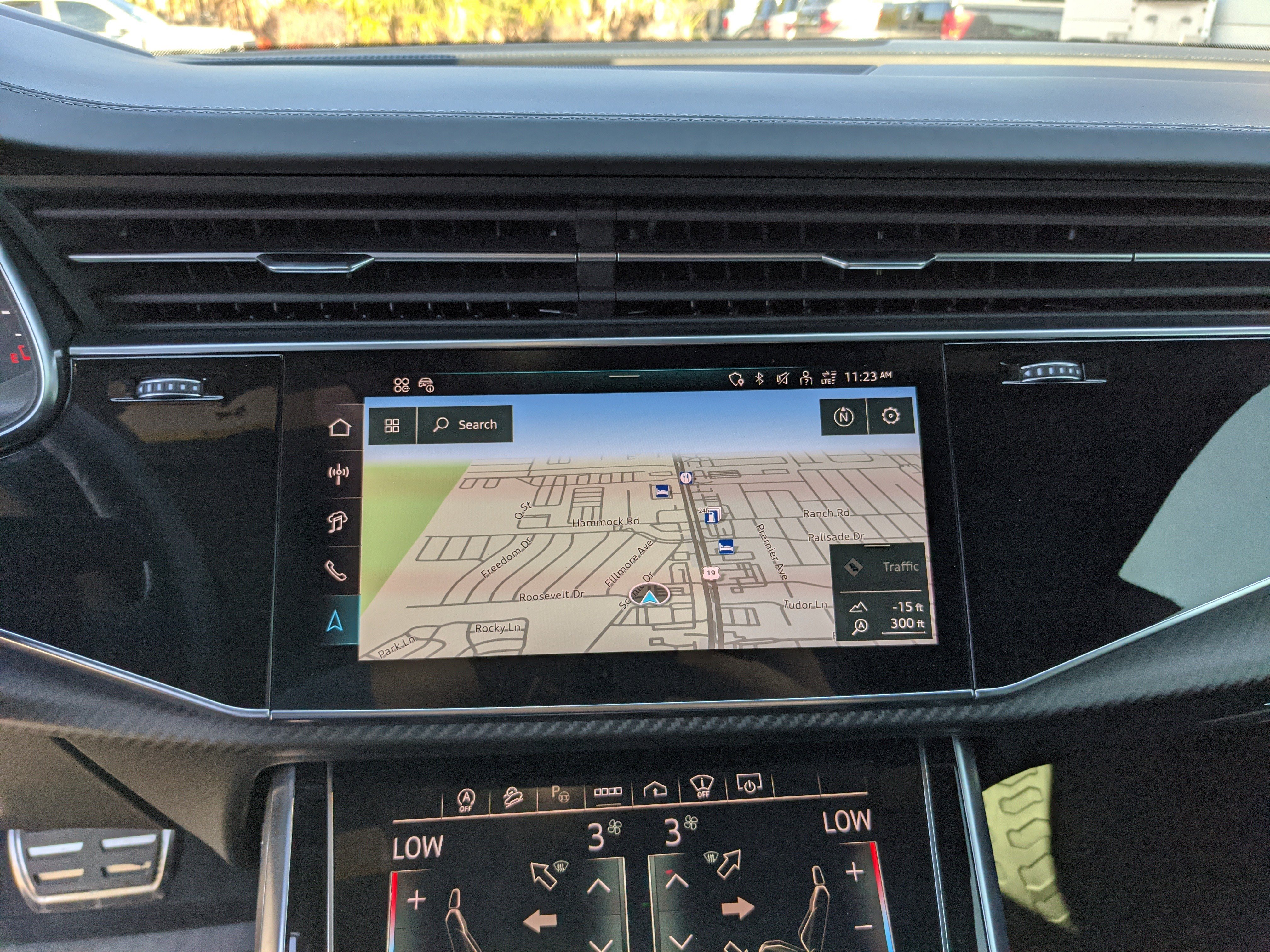 Used 2024 Audi SQ8 Prestige image 27