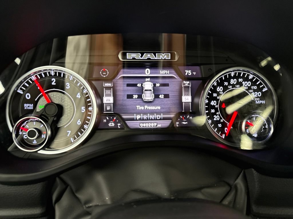 Used 2022 RAM 1500 Lone Star RWD image 24