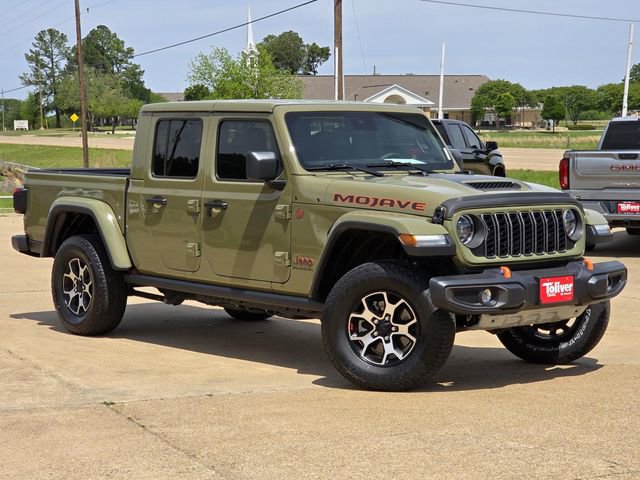 Used 2025 Jeep Gladiator Mojave w/ Convenience Group AWD/4WD image 2