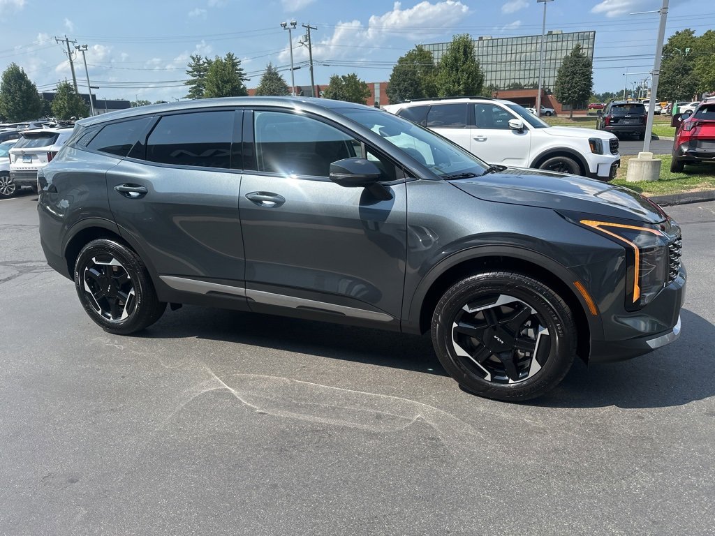 New 2026 Kia Sportage S image 4