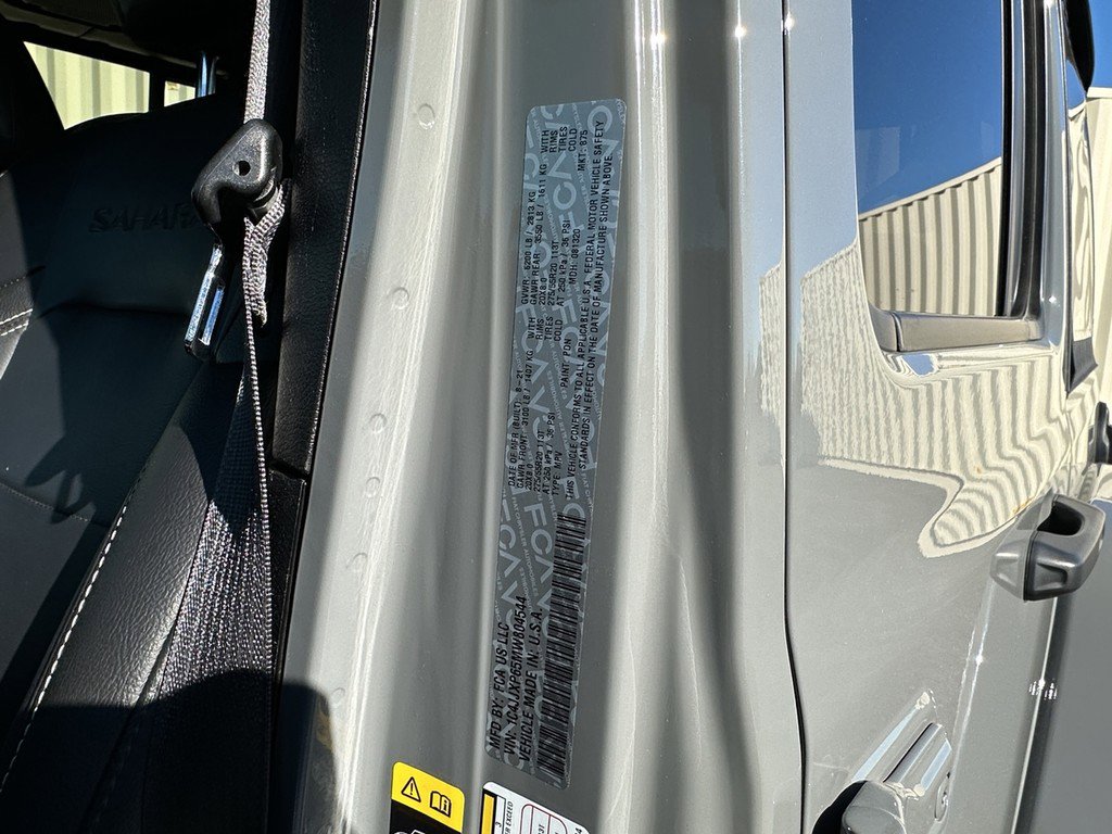 Used 2021 Jeep Wrangler Unlimited Sahara w/ Cold Weather Group image 23