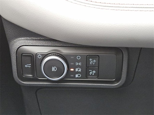 New 2026 Ford Explorer Active image 16