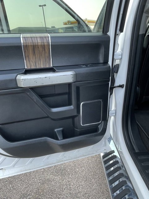 Used 2019 Ford F150 Lariat image 24