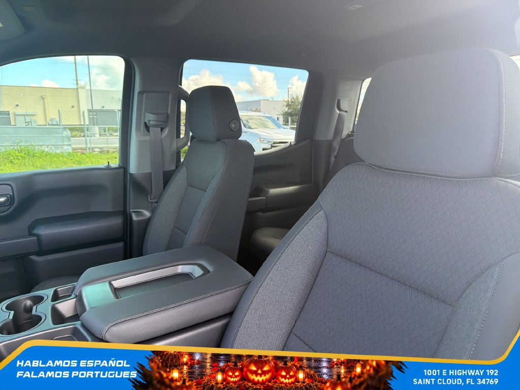 New 2026 Chevrolet Silverado 1500 Custom RWD image 17
