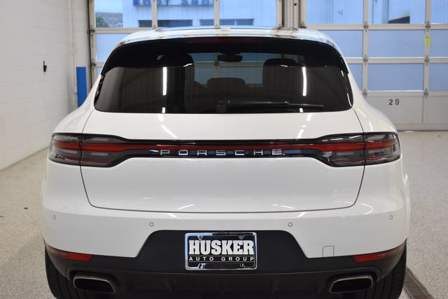 Used 2020 Porsche Macan AWD/4WD image 11
