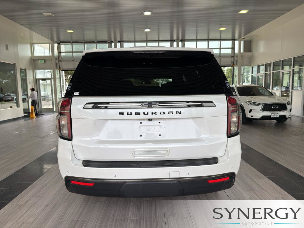 Used 2021 Chevrolet Suburban Z71 w/ Luxury Package AWD/4WD image 6