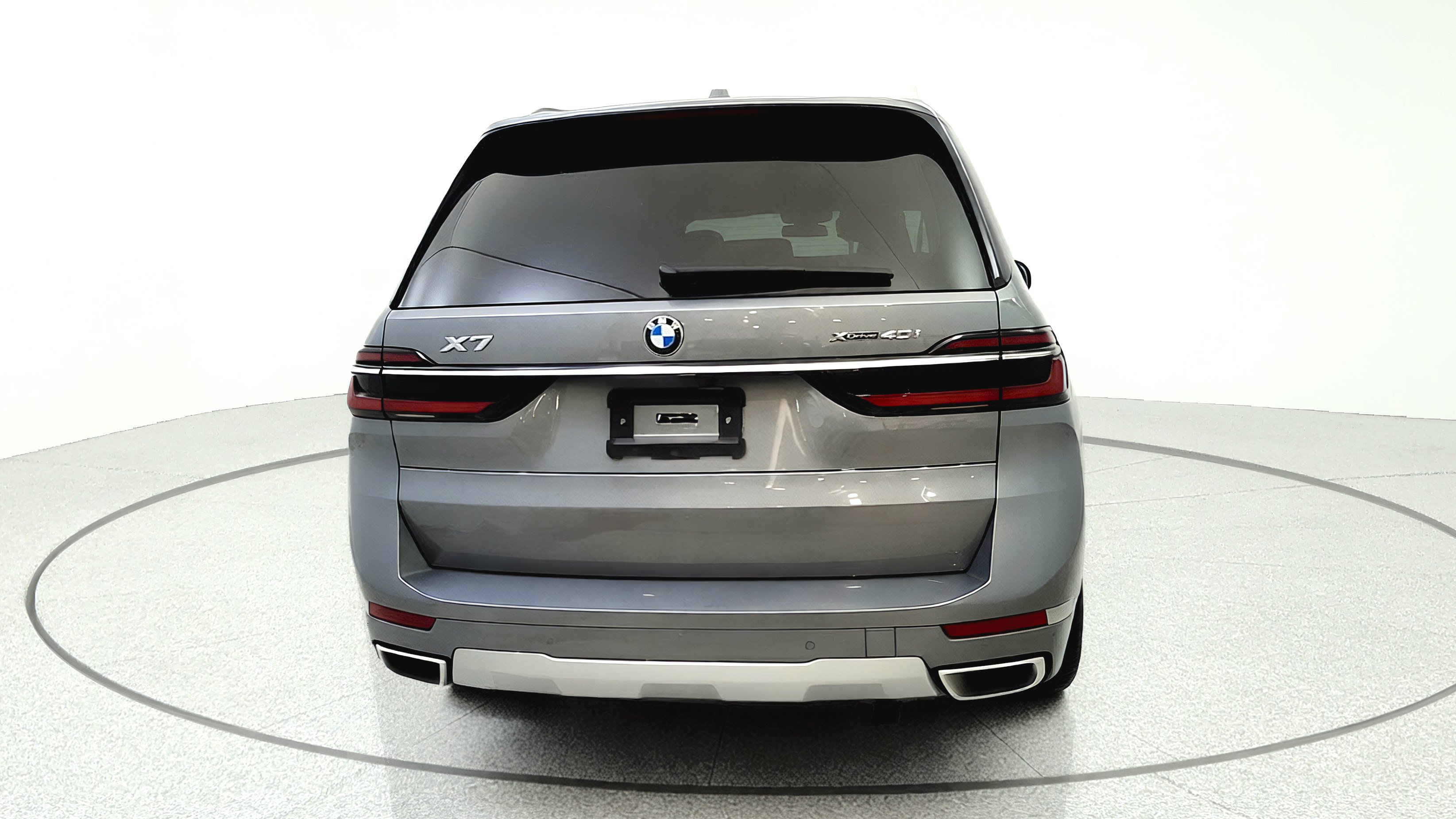 Used 2025 BMW X7 xDrive40i AWD/4WD image 6
