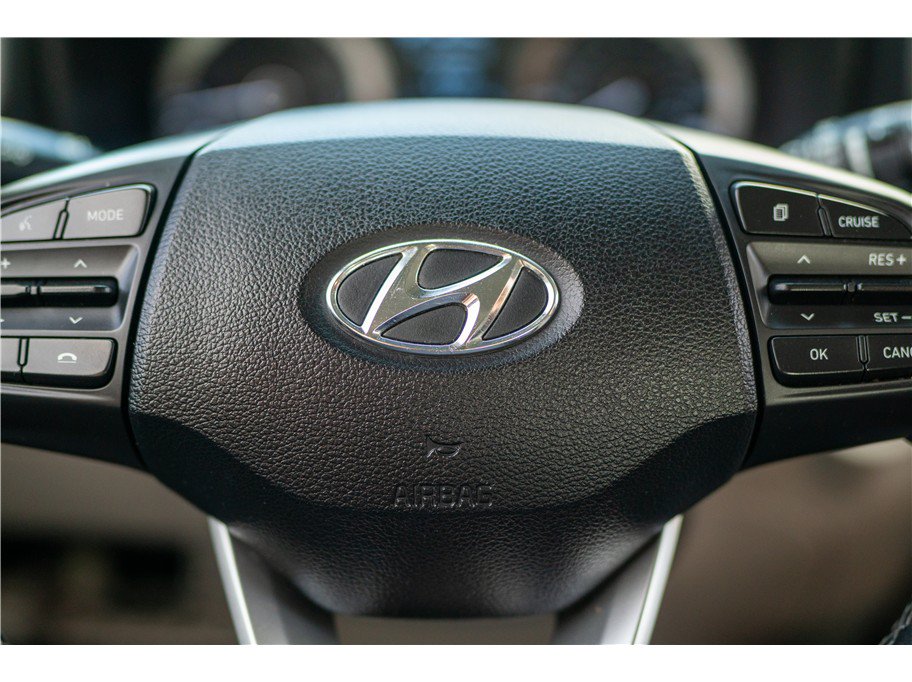Used 2020 Hyundai Venue SEL w/ Convenience + Premium Package FWD image 43