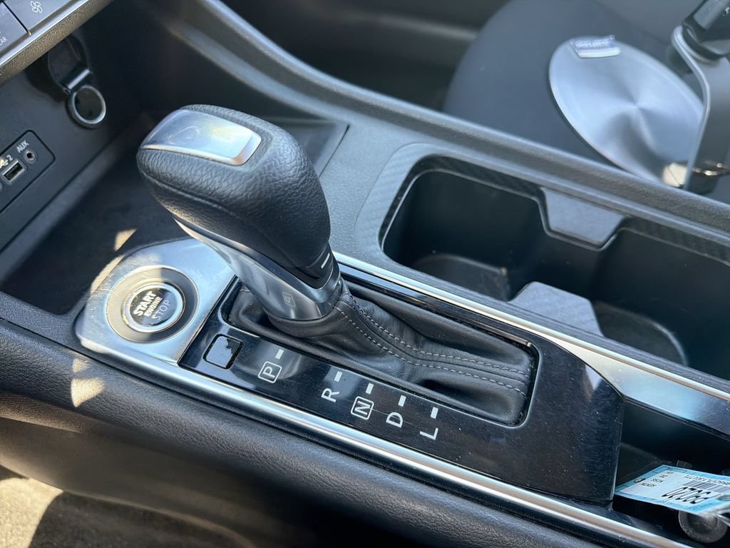 Used 2020 Nissan Sentra SV FWD image 20