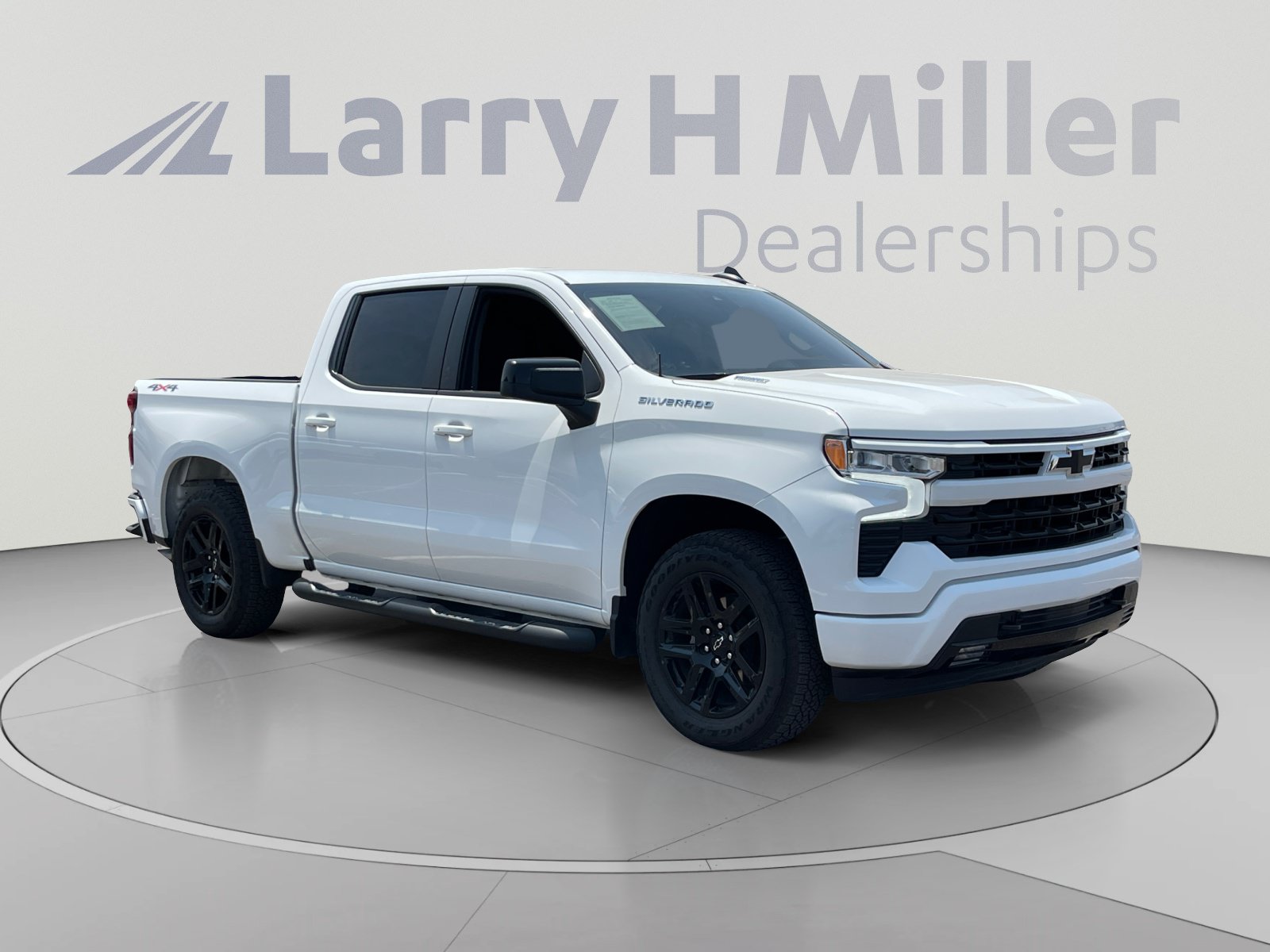Used 2026 Chevrolet Silverado 1500 RST w/ RST Select Package AWD/4WD image 7