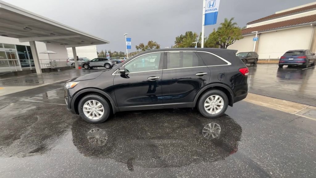 Used 2016 Kia Sorento L image 5