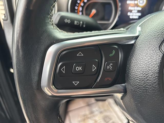 Used 2023 Jeep Wrangler Unlimited Sahara w/ Cold Weather Group AWD/4WD image 18