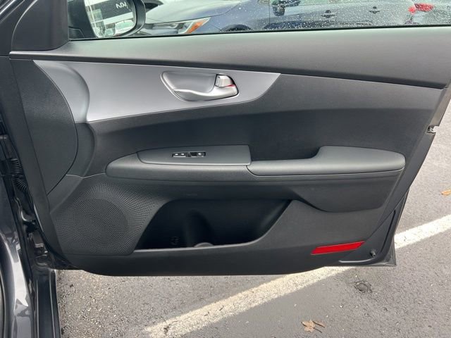 Certified 2023 Kia Forte LXS w/ LXS Technology Package image 28