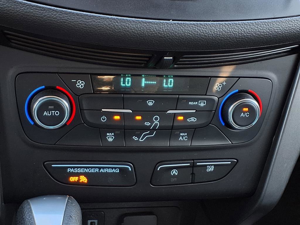Certified 2017 Ford Escape SE image 12