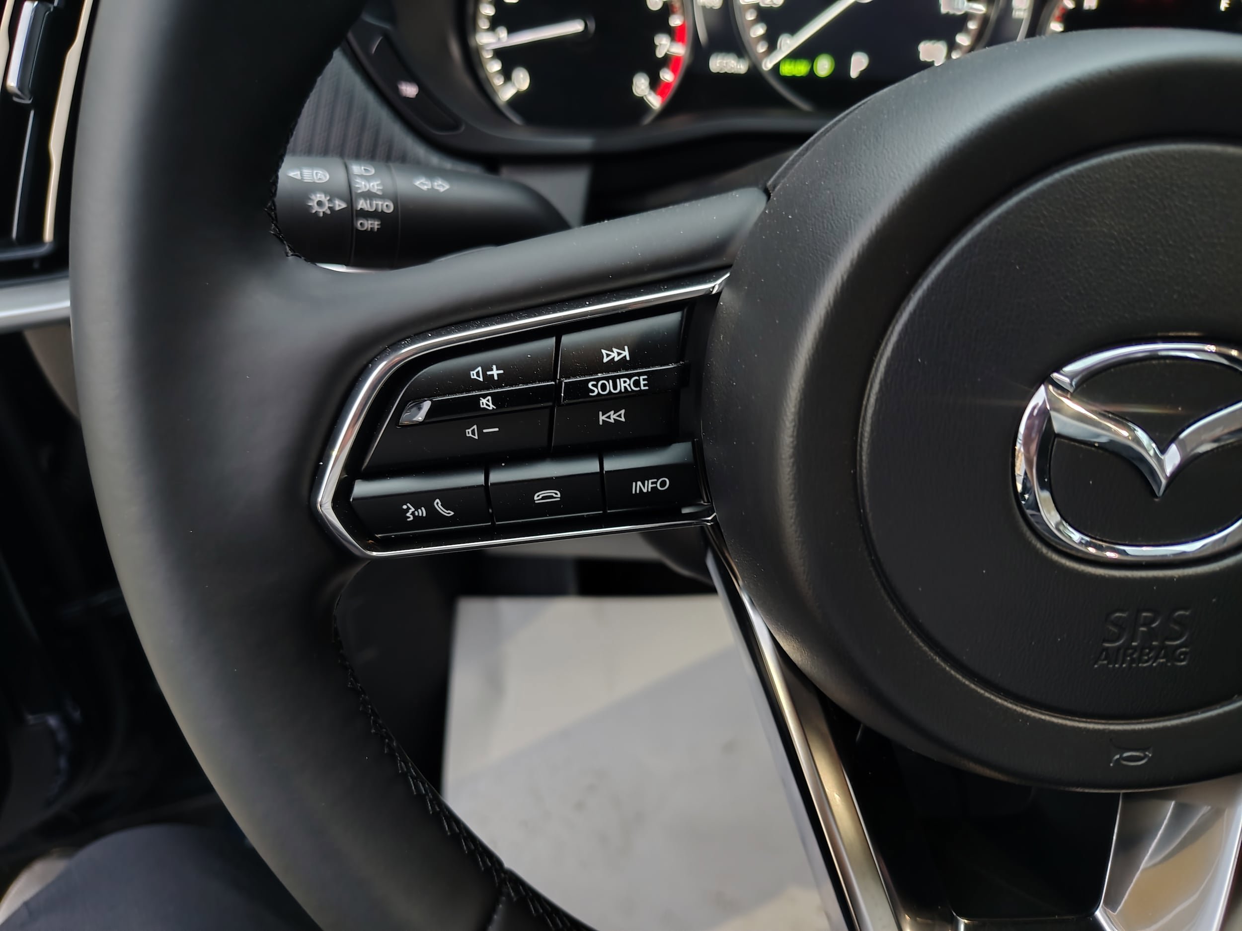 Used 2026 MAZDA CX-90 3.3 Turbo w/ Select Package image 28