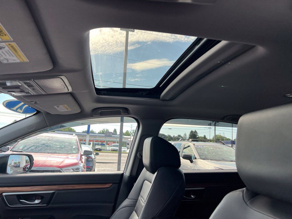 Used 2021 Honda CR-V Touring image 17