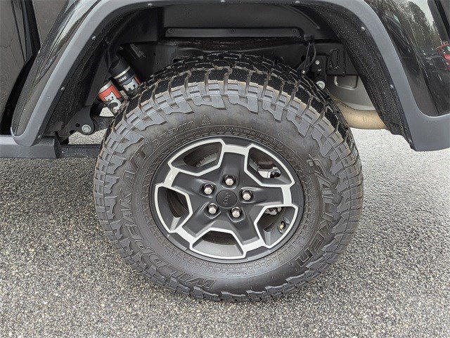 Used 2023 Jeep Gladiator Mojave w/ Cold Weather Group image 29
