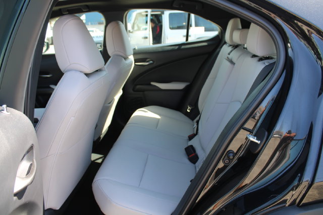 Used 2025 Lexus UX 300h FWD w/ Accessory Package (Z2) image 38