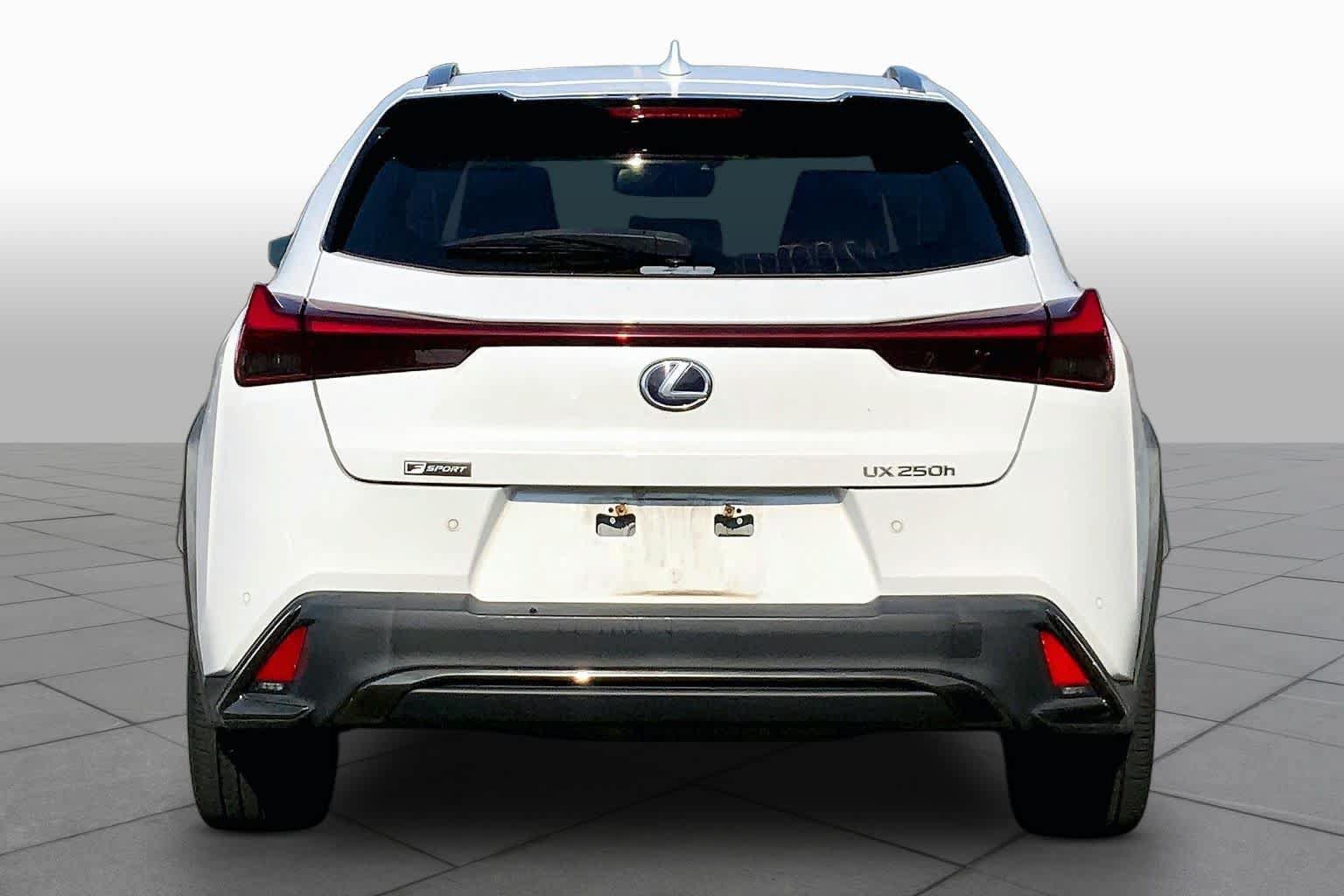 Used 2019 Lexus UX 250h F Sport AWD/4WD image 5