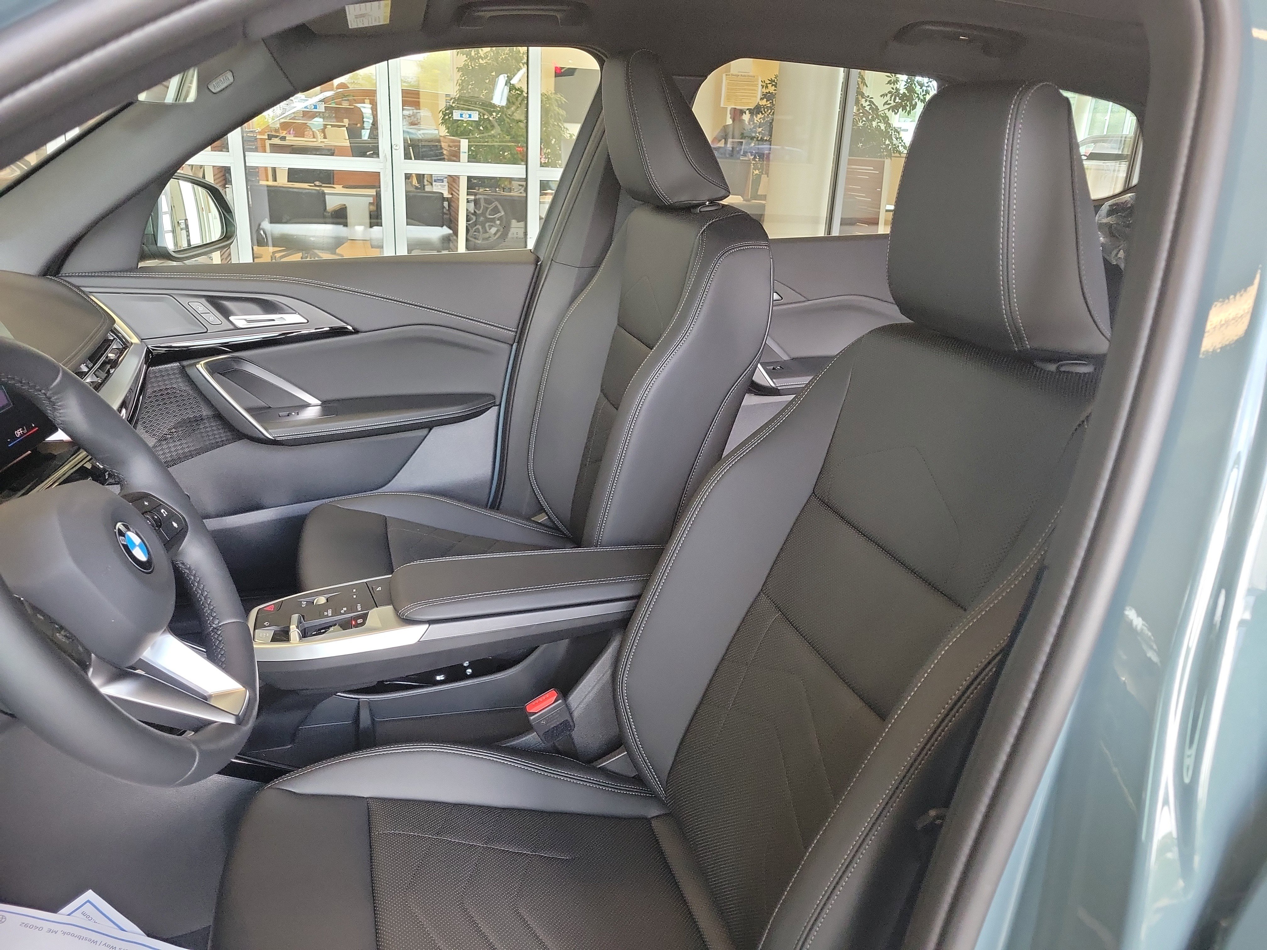 Used 2026 BMW X1 xDrive28i w/ Technology Package image 14