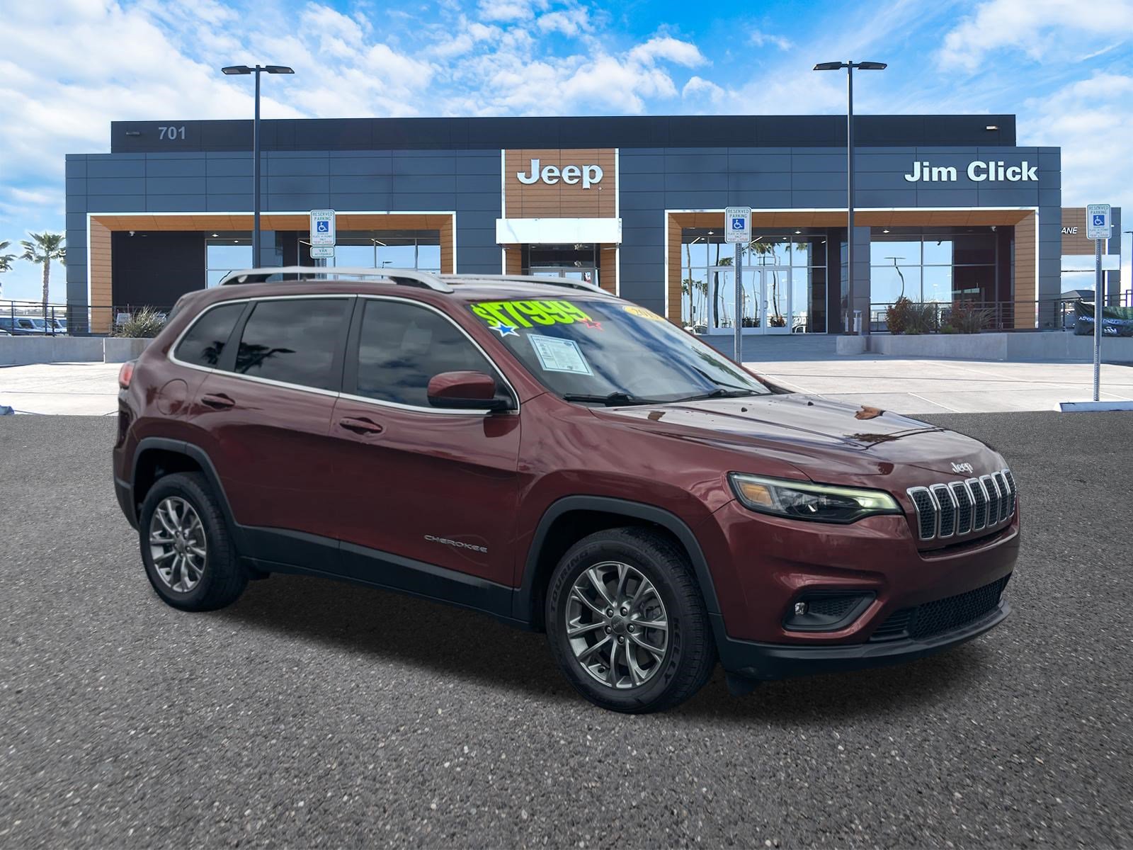 Used 2019 Jeep Cherokee Latitude Plus FWD image 1